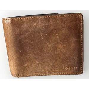 Fossil Derrick RFID Flip ID Bi-Fold Buffalo Hide Leather Wallet Dark Brown